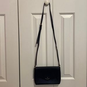 Navy Kate spade crossbody bag